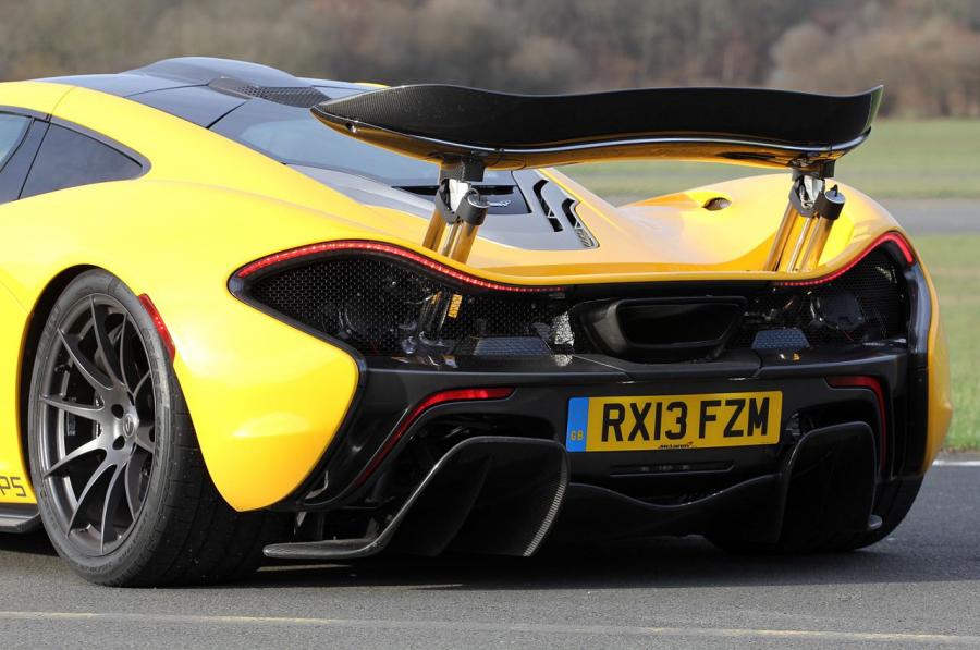  McLaren P1 2015 года  (фото 19 из 39)